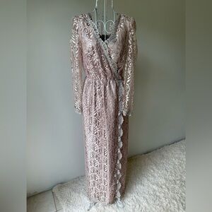 Alicia Lace Gown maxi Blush grey vintage SZ S long sleeve Back zip elastic waist
